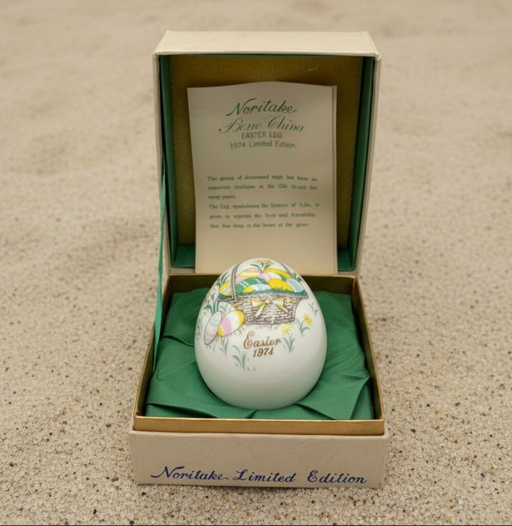 Vintage Noritake 1974 Easter Egg